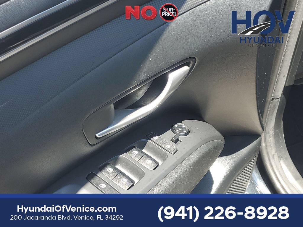 Certified 2022 Hyundai Tucson SEL FWD image 23
