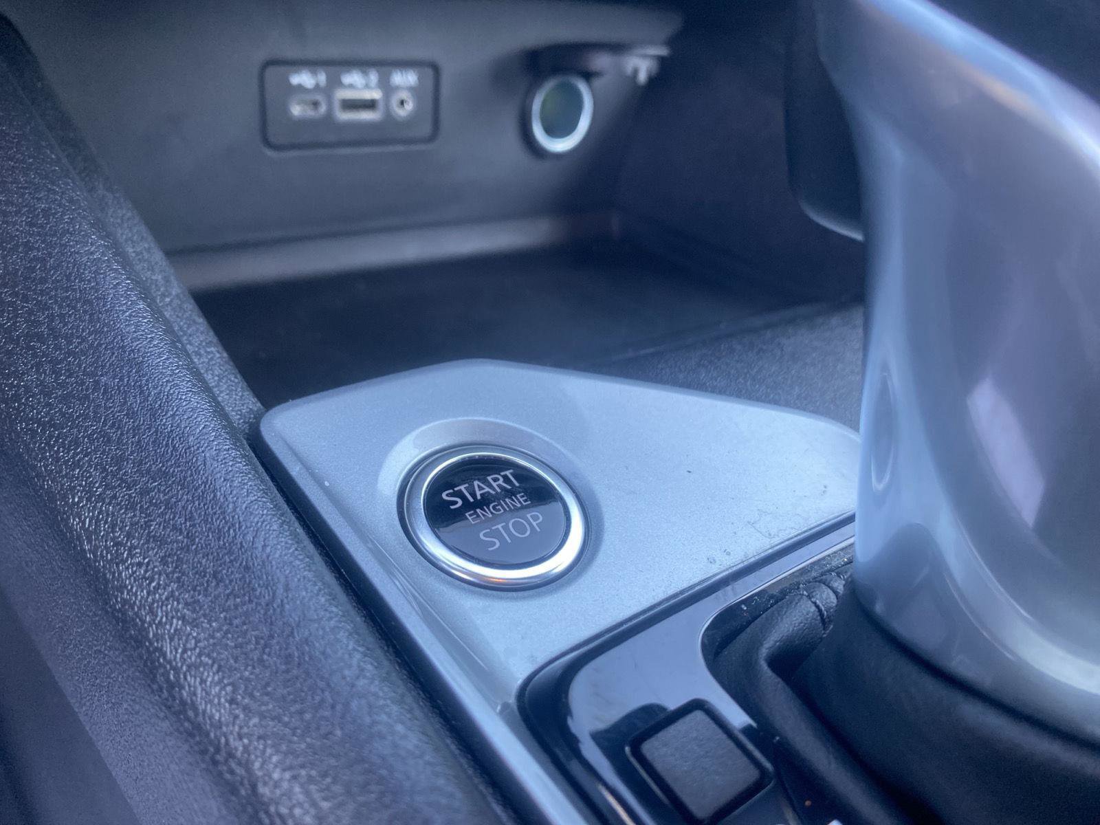 Used 2025 Nissan Altima 2.5 SV image 25