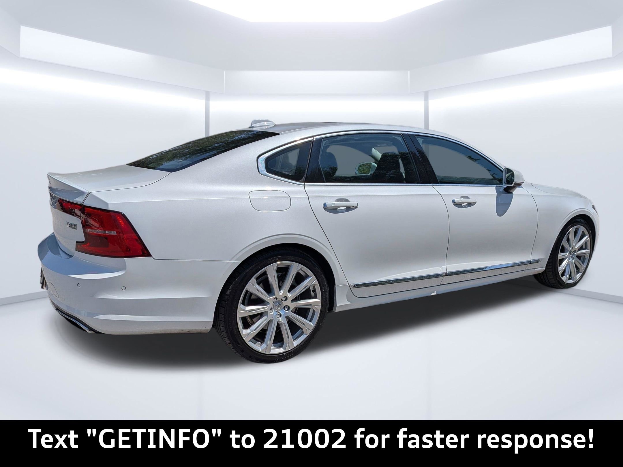 Used 2019 Volvo S90 T8 Inscription w/ Advanced Package image 3