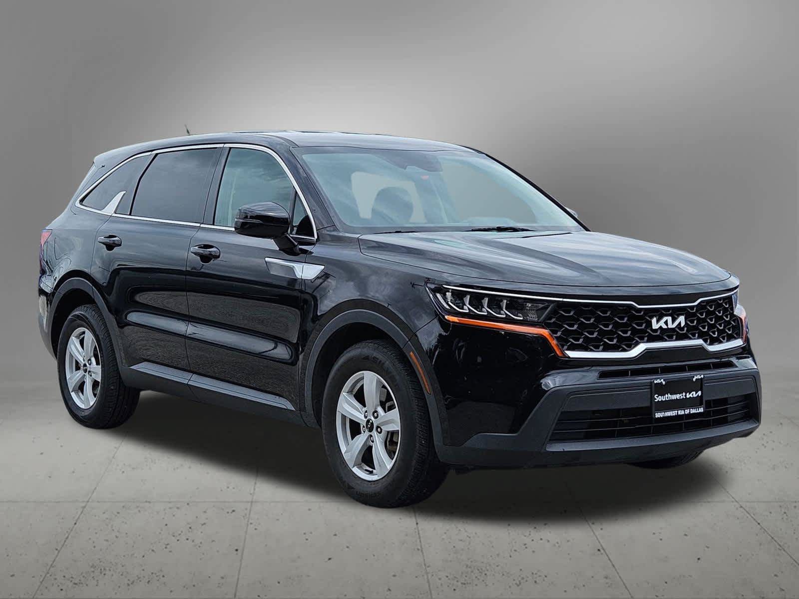 Used 2022 Kia Sorento LX FWD image 8