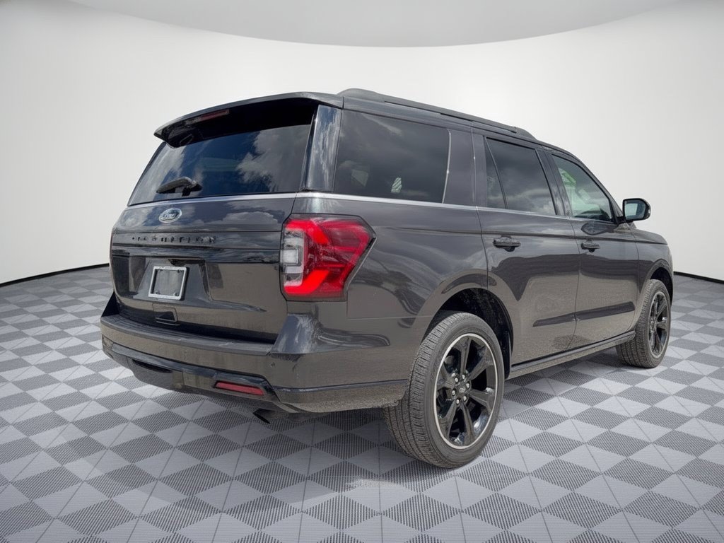 Used 2023 Ford Expedition Limited RWD image 9
