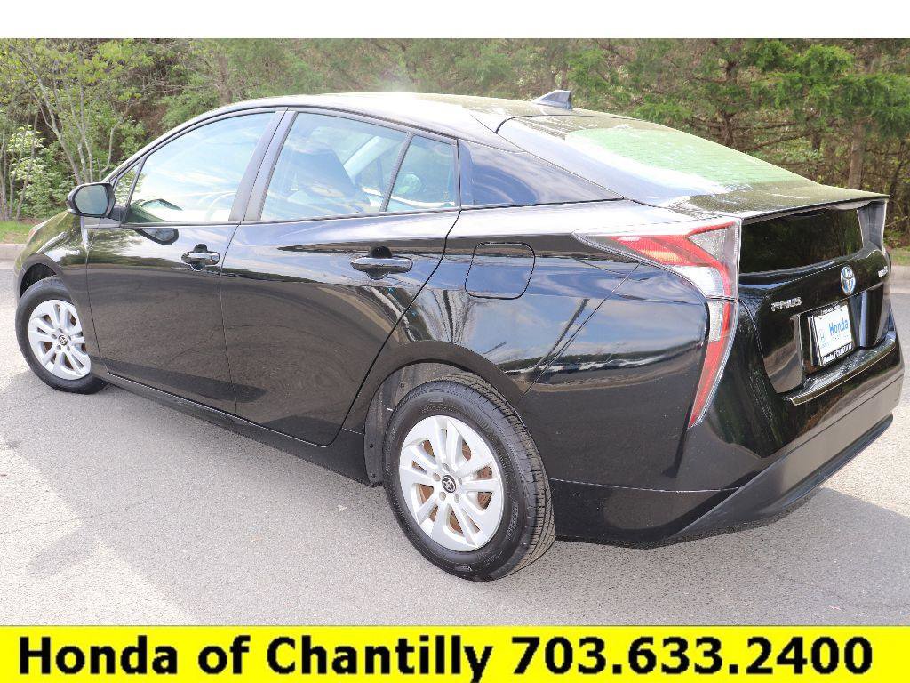 Used 2018 Toyota Prius One w/ Carpet Mat Package FWD image 6