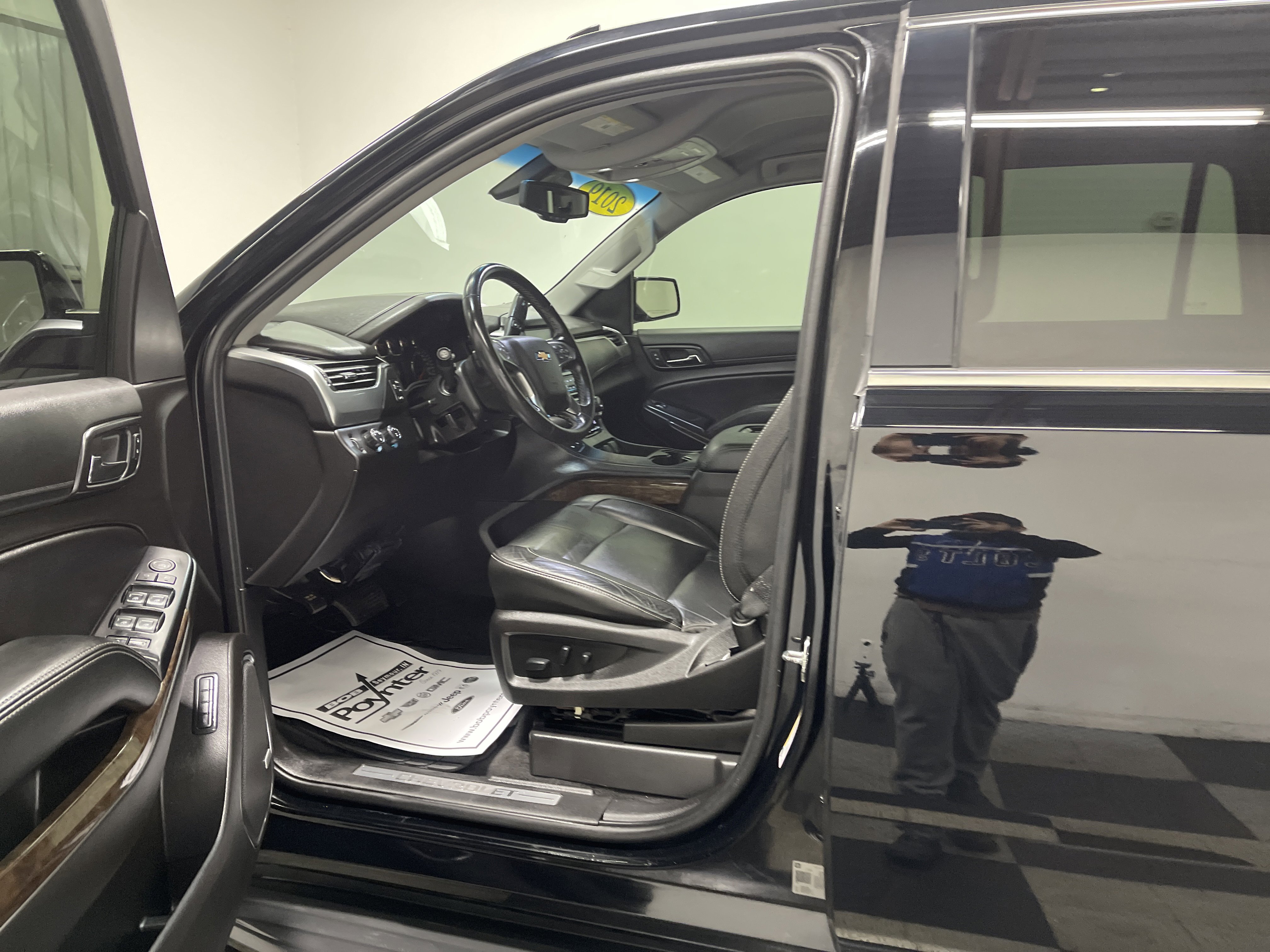 Used 2019 Chevrolet Tahoe LT image 9