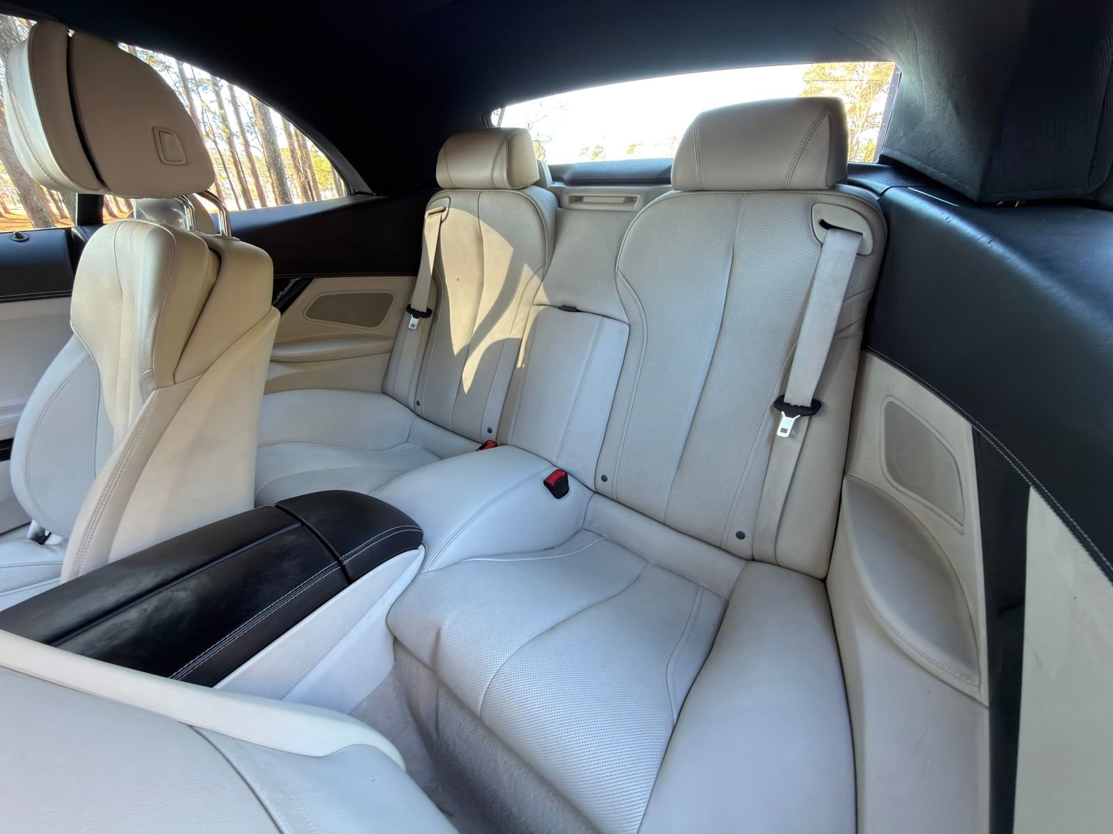 Used 2014 BMW 650i Convertible image 12