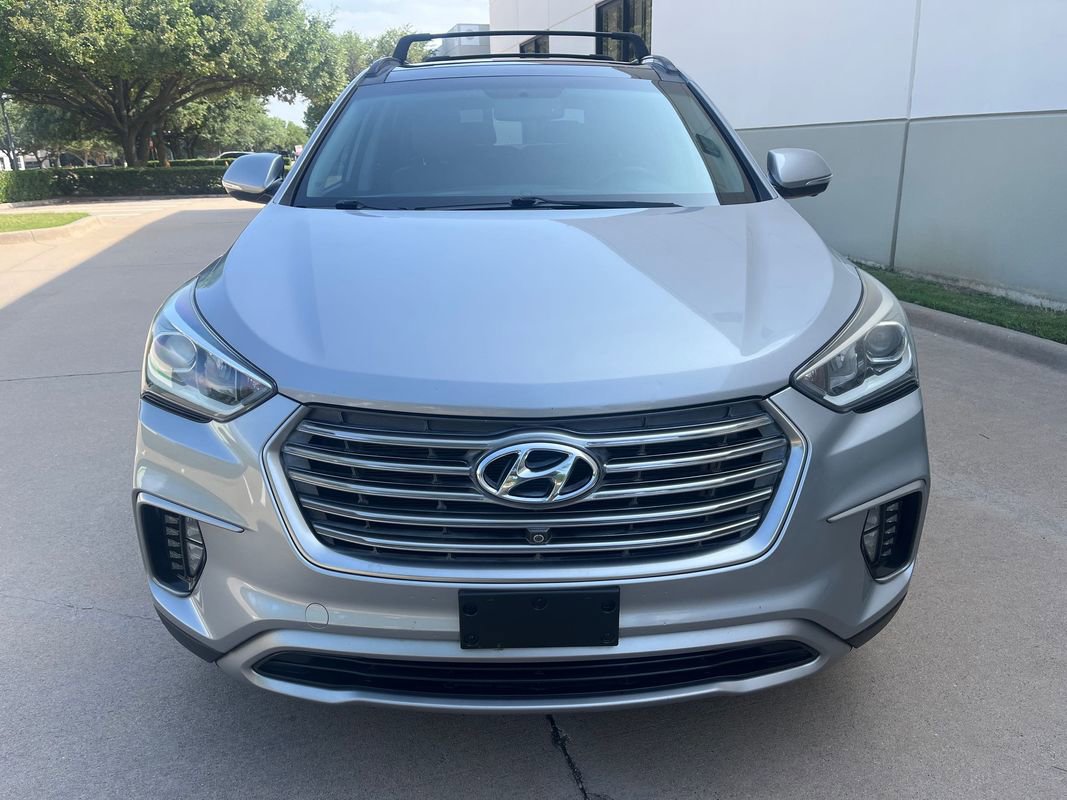 Used 2017 Hyundai Santa Fe FWD image 3