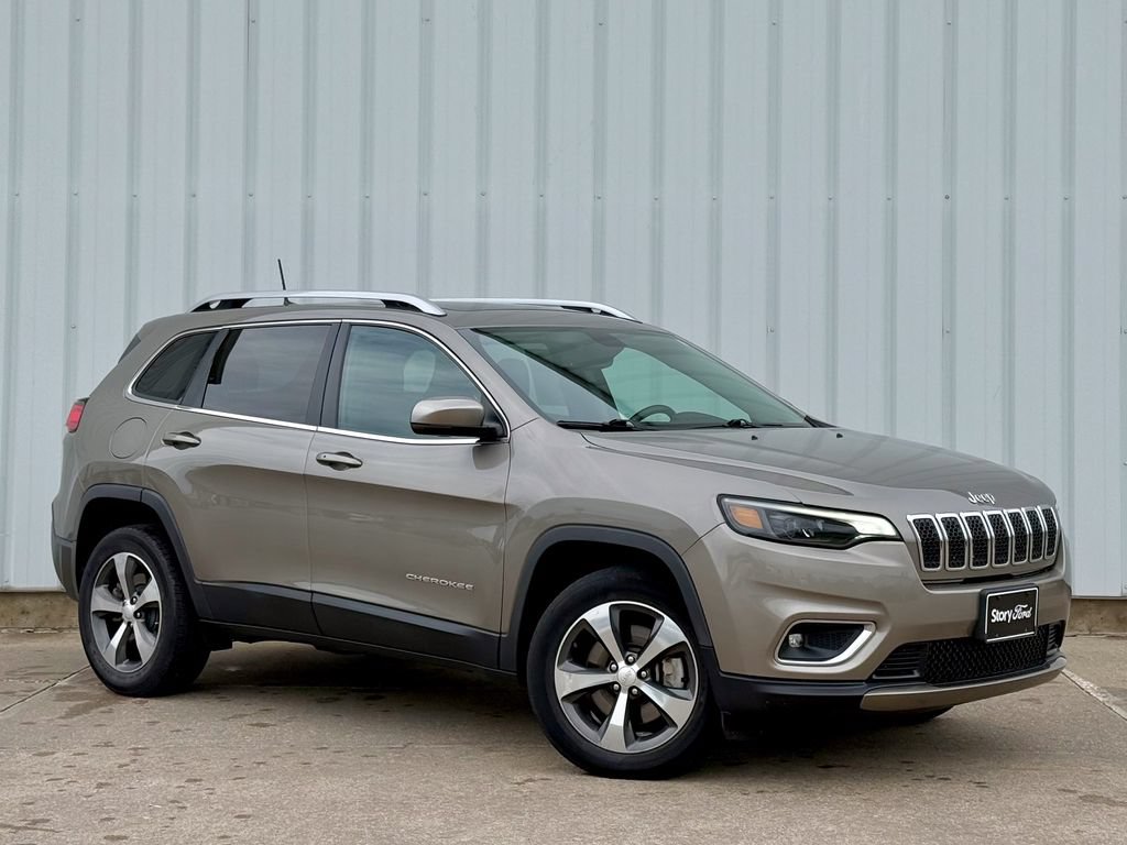 Used 2019 Jeep Cherokee Limited AWD/4WD image 8