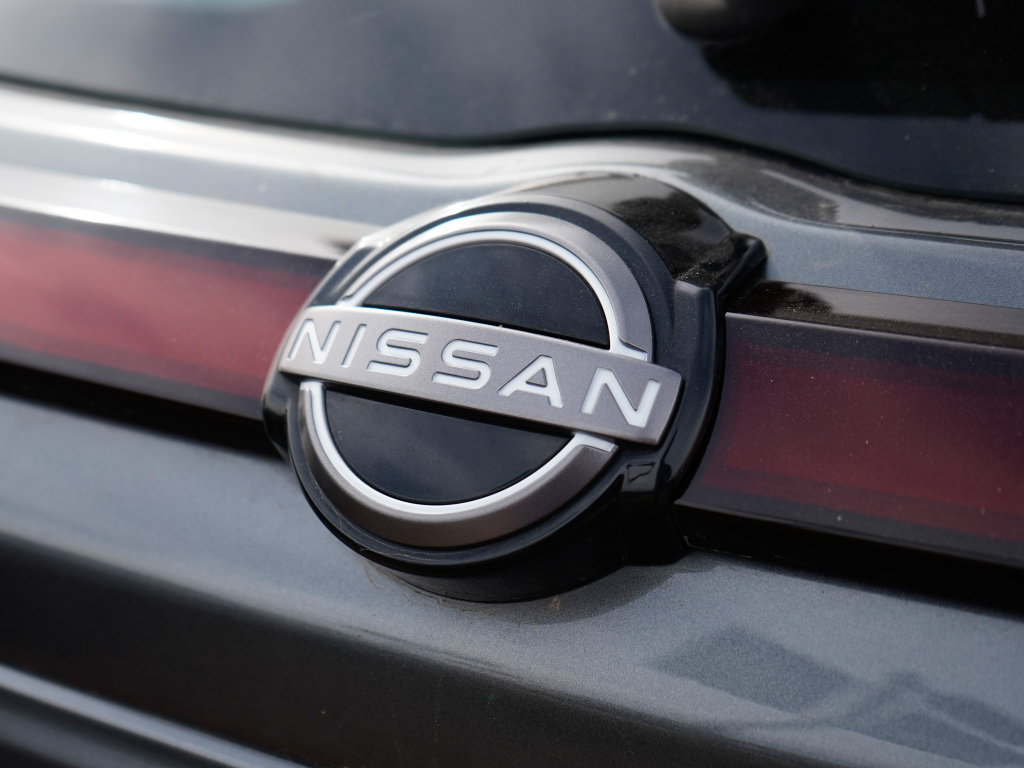 Used 2024 Nissan Kicks SR FWD image 7