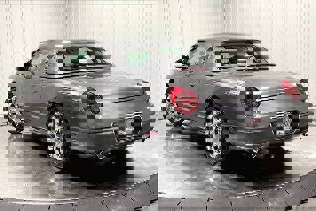 Used 2003 Ford Thunderbird image 12