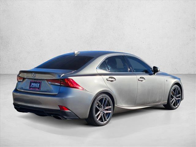 Used 2018 Lexus IS 300 image 5