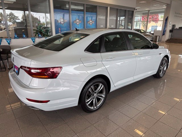 Used 2019 Volkswagen Jetta R-Line FWD image 4