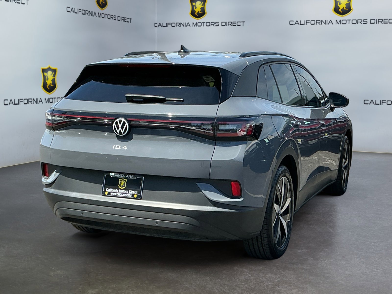 Used 2023 Volkswagen ID.4 S image 5