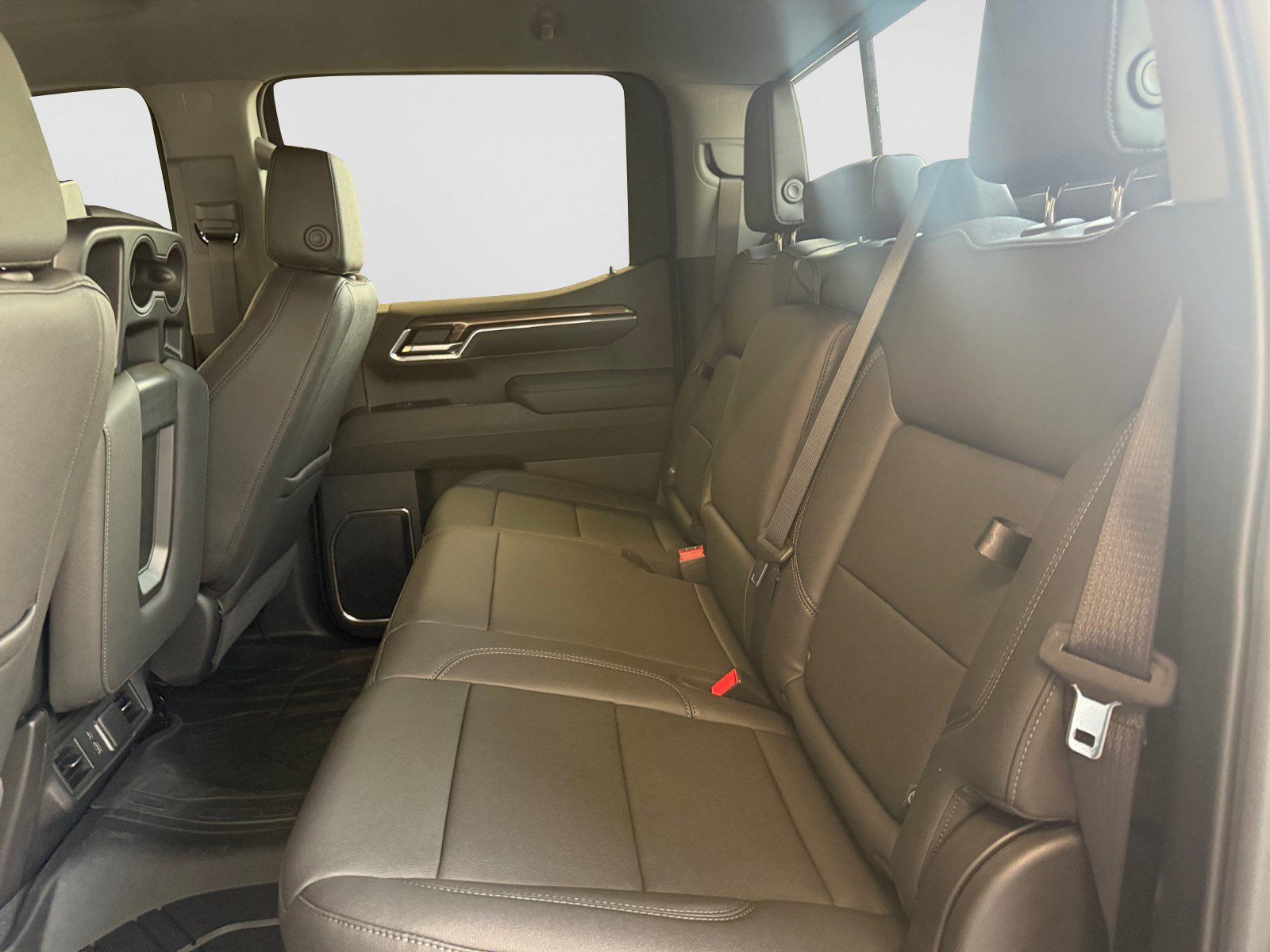 New 2026 Chevrolet Silverado 1500 LT w/ Safety Package RWD image 19
