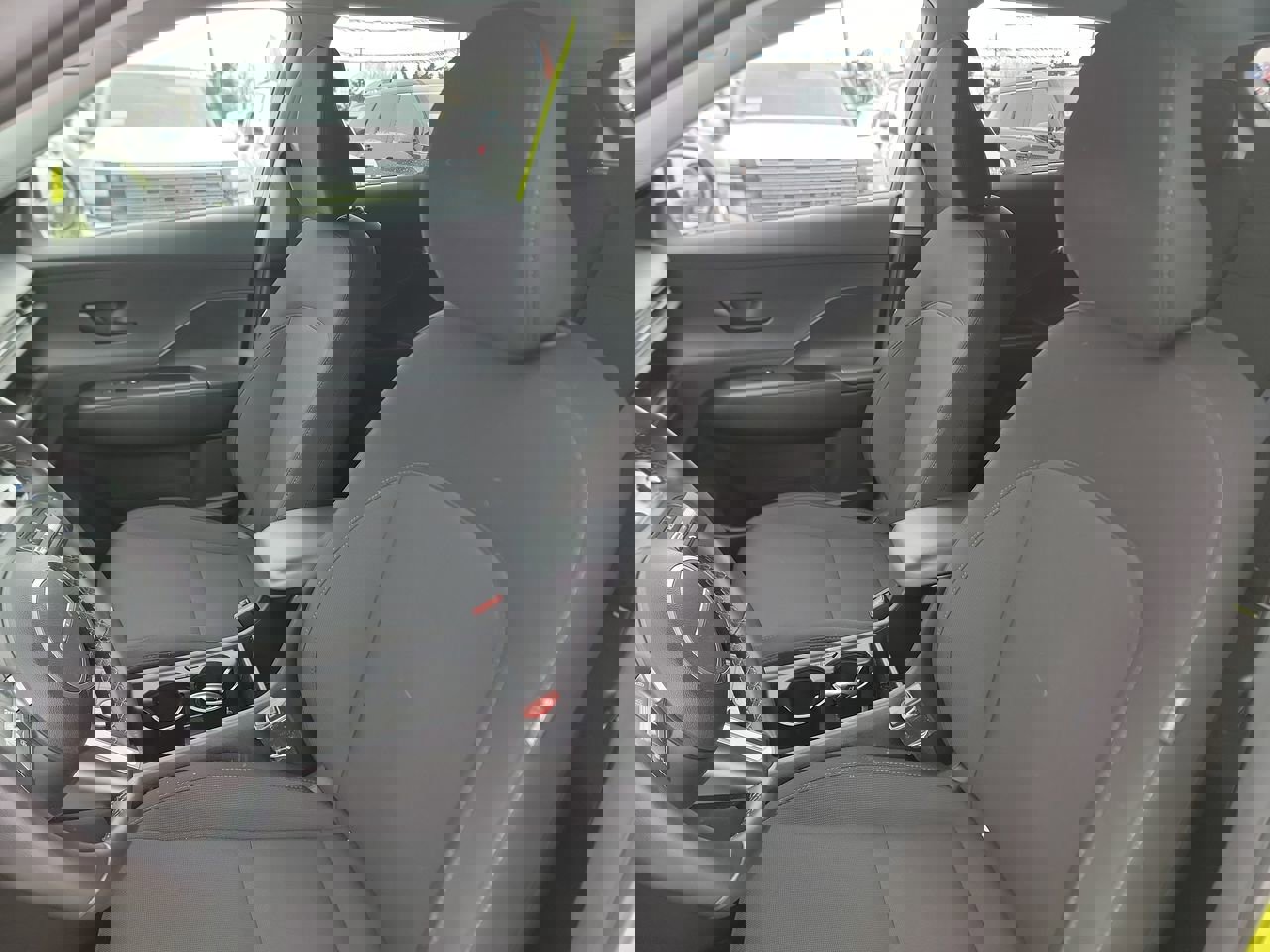 Certified 2024 Hyundai Kona SEL w/ Convenience Package image 13