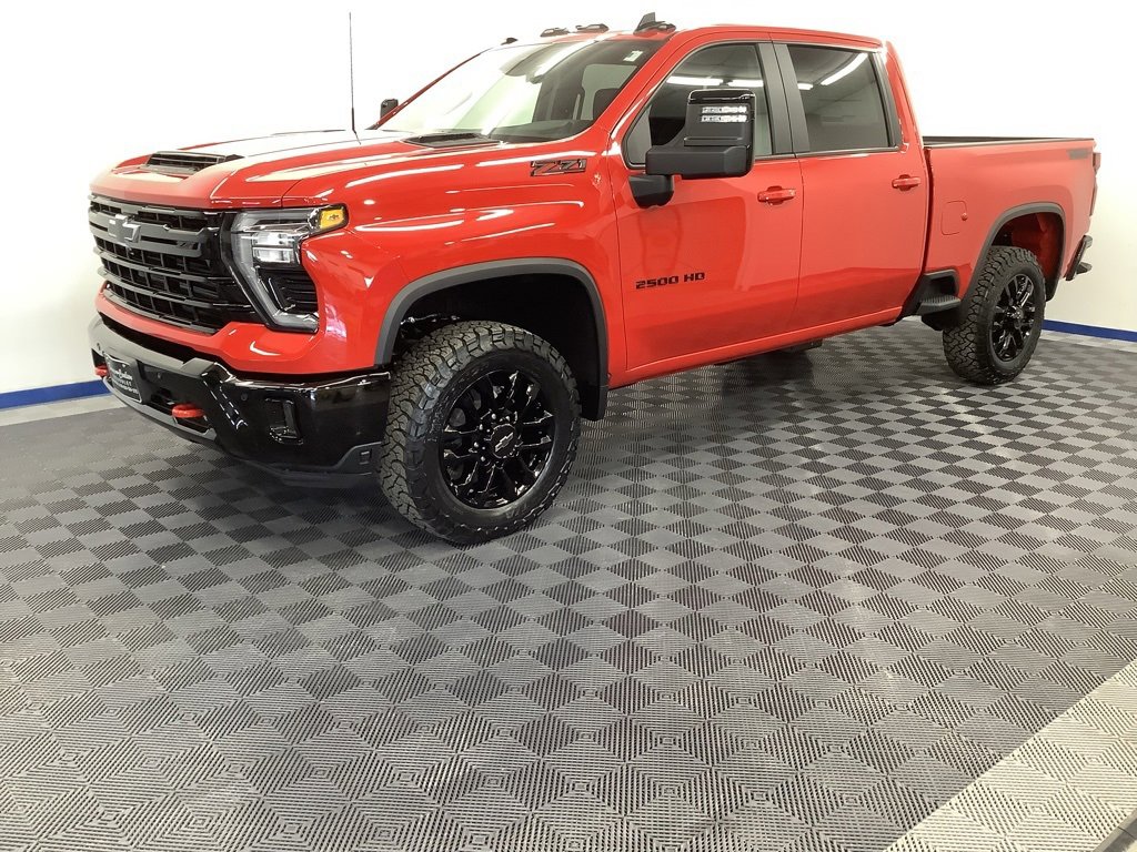 New 2025 Chevrolet Silverado 2500 LT w/ Trail Boss Package