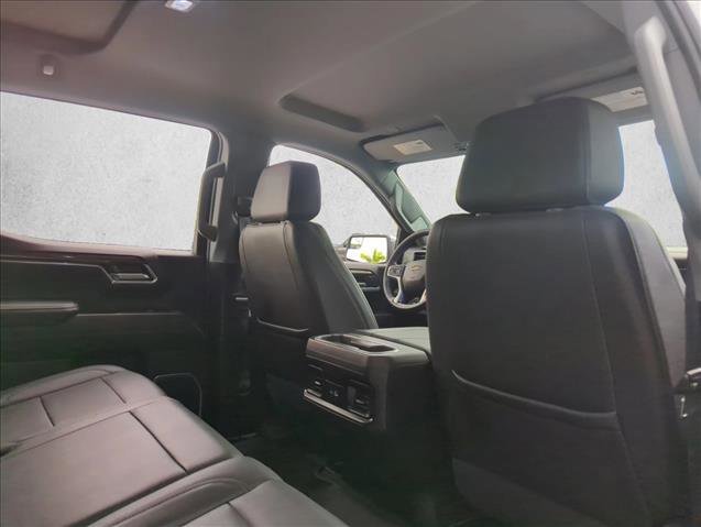 Used 2024 Chevrolet Silverado 1500 LT w/ Leather Package image 19