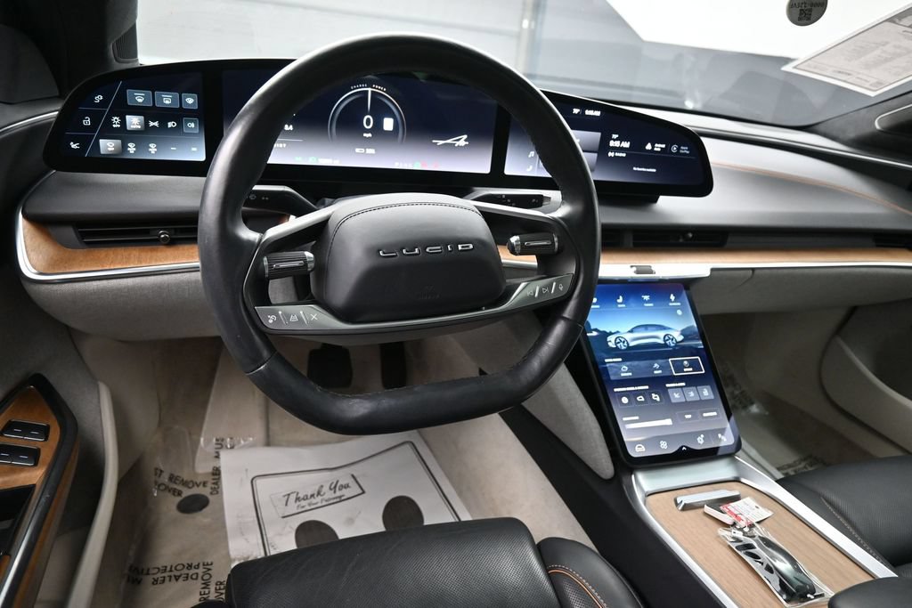 Used 2023 Lucid Air Touring AWD/4WD image 31