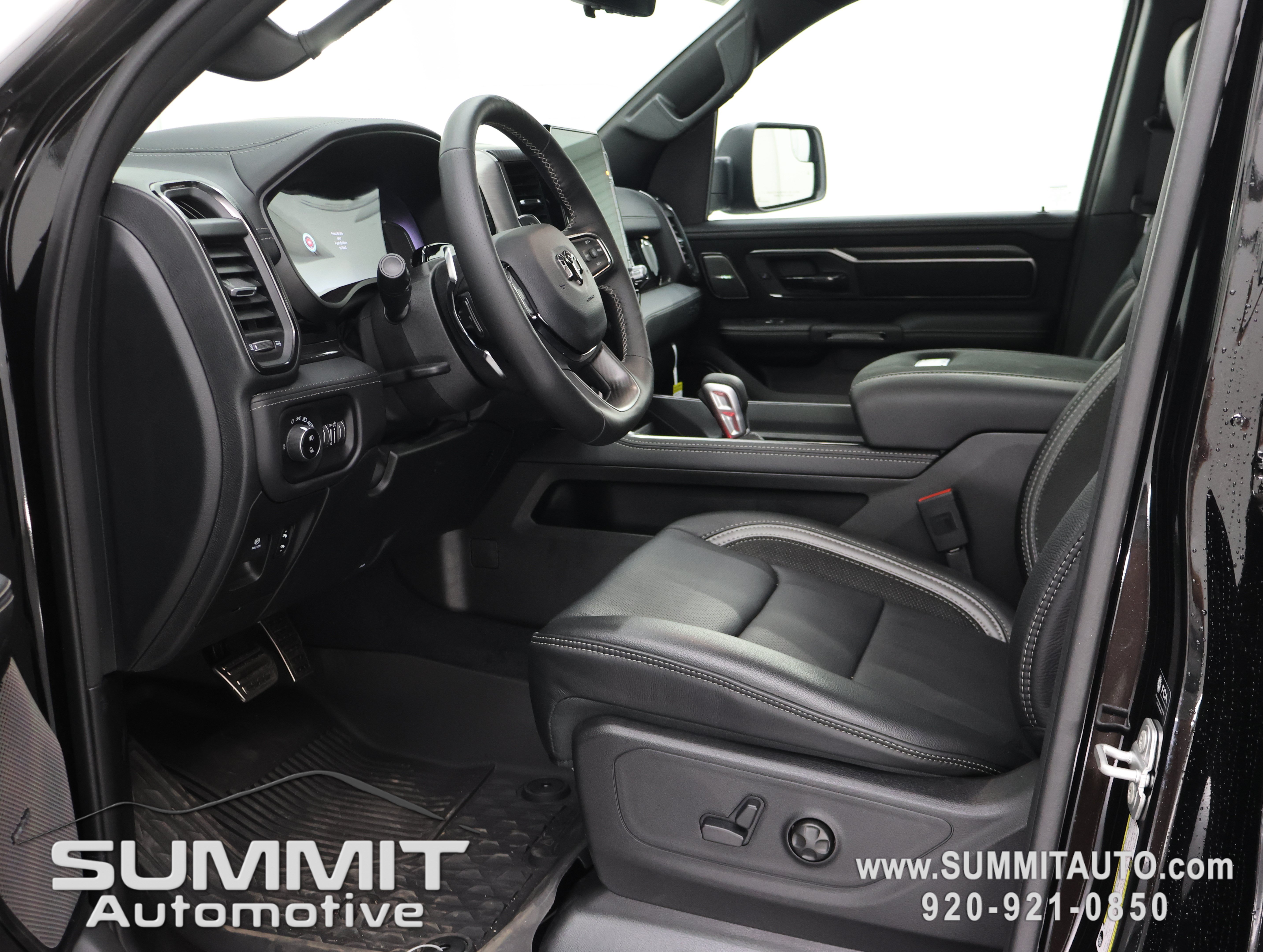 New 2026 RAM 1500 RHO w/ RHO Level 1 Equipment Group AWD/4WD image 8
