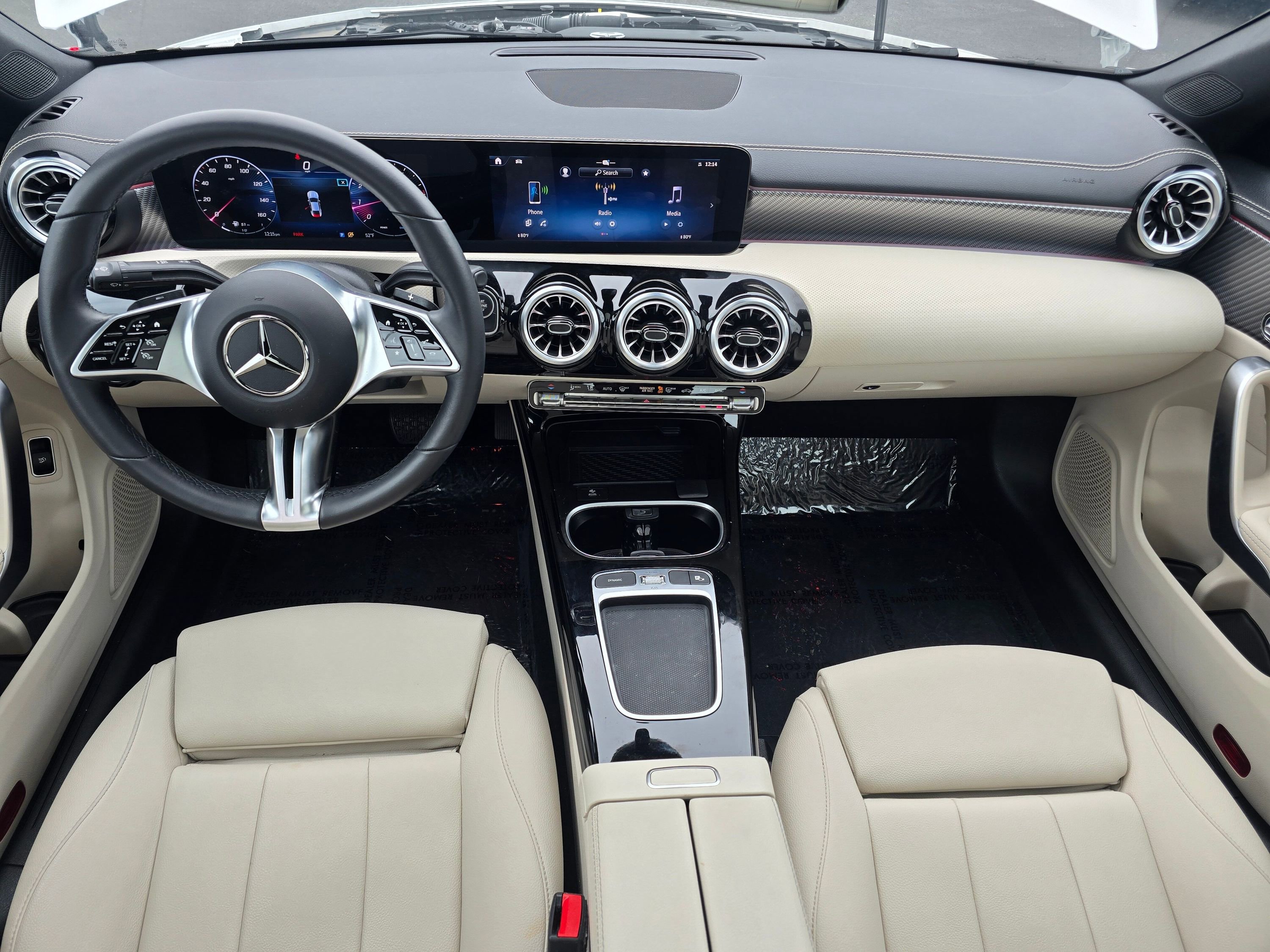 Used 2025 Mercedes-Benz CLA 250 4MATIC image 17