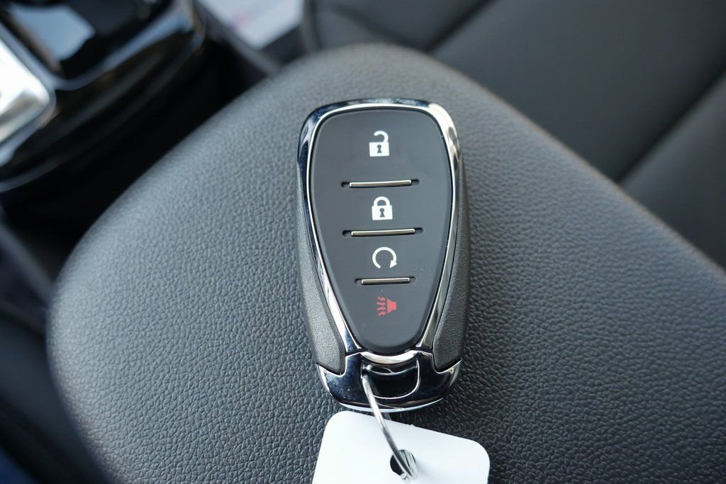 New 2026 Chevrolet Trax ACTIV w/ Sunroof Package image 19