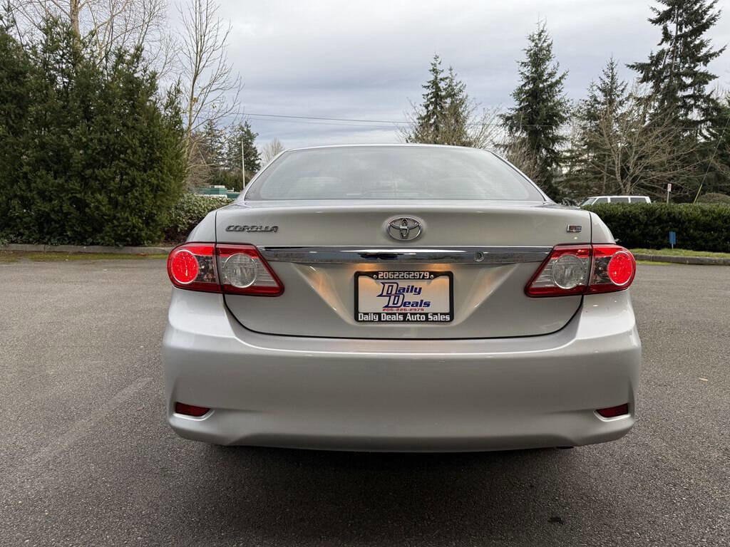 Used 2012 Toyota Corolla LE image 9