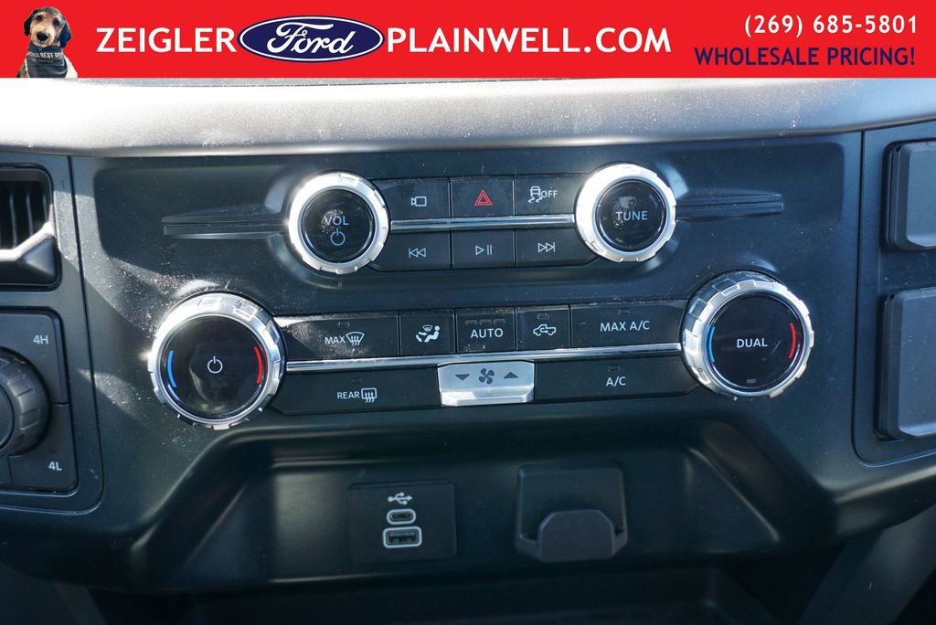 Used 2025 Ford F150 XLT w/ Equipment Group 301A Standard image 17