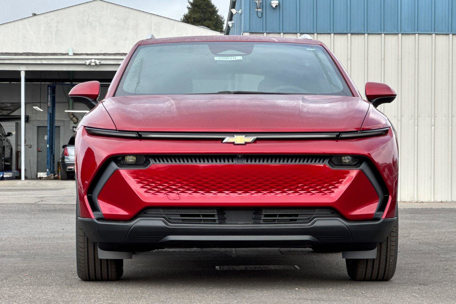 Used 2026 Chevrolet Equinox EV LT image 8