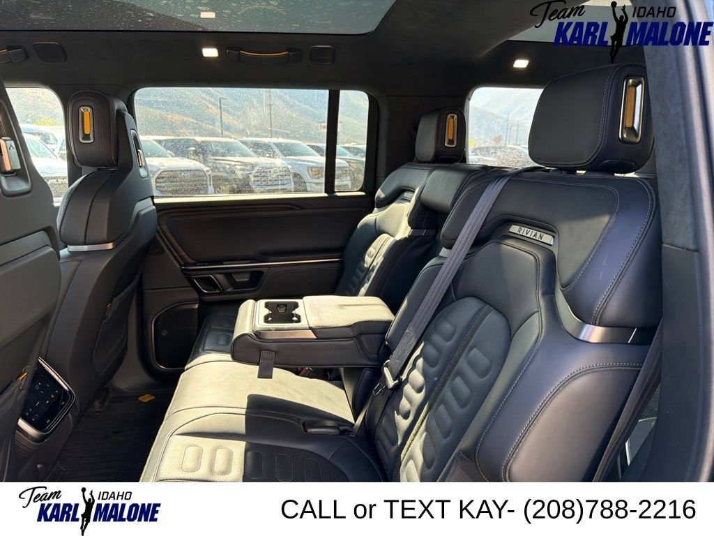 Used 2023 Rivian R1S Adventure AWD/4WD image 25