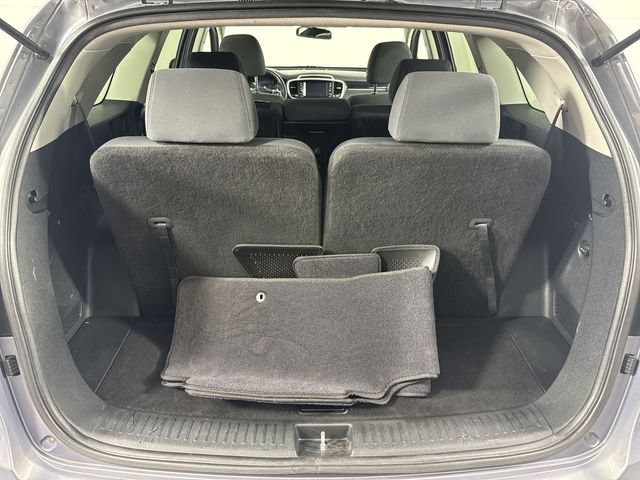 Used 2020 Kia Sorento FWD V6 image 33