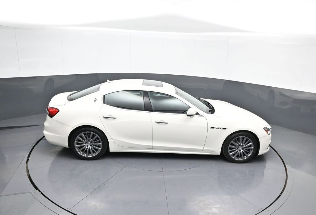 Used 2022 Maserati Ghibli Modena image 38