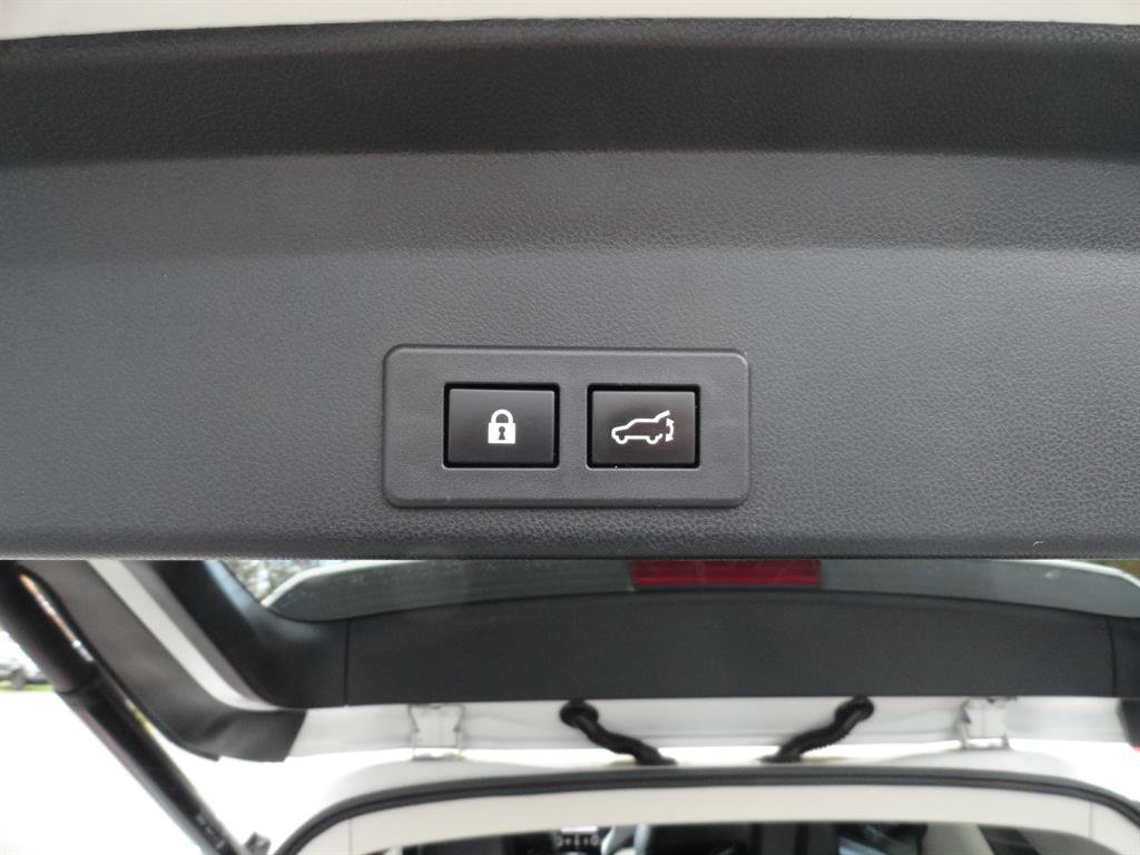 Used 2020 Subaru Ascent Limited w/ Technology Package image 27