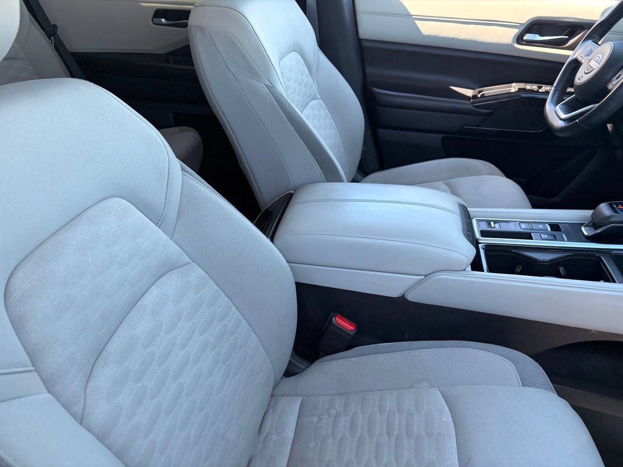 Certified 2022 Nissan Pathfinder SV FWD image 11