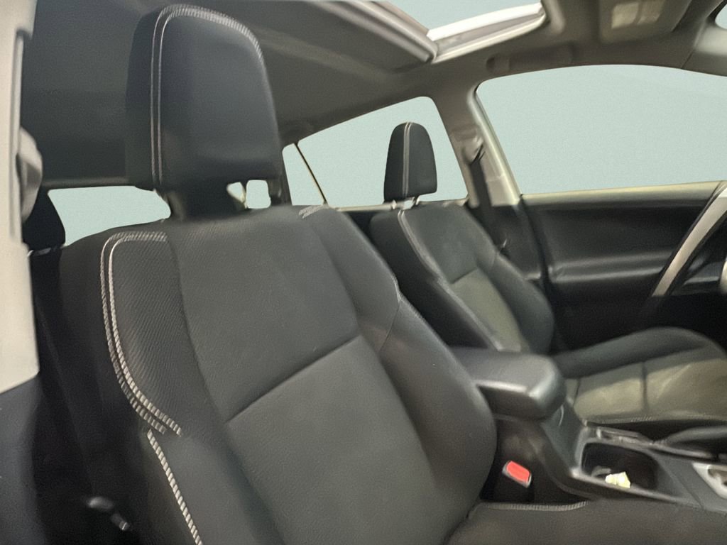 Used 2016 Toyota RAV4 XLE w/ Convenience Package image 15