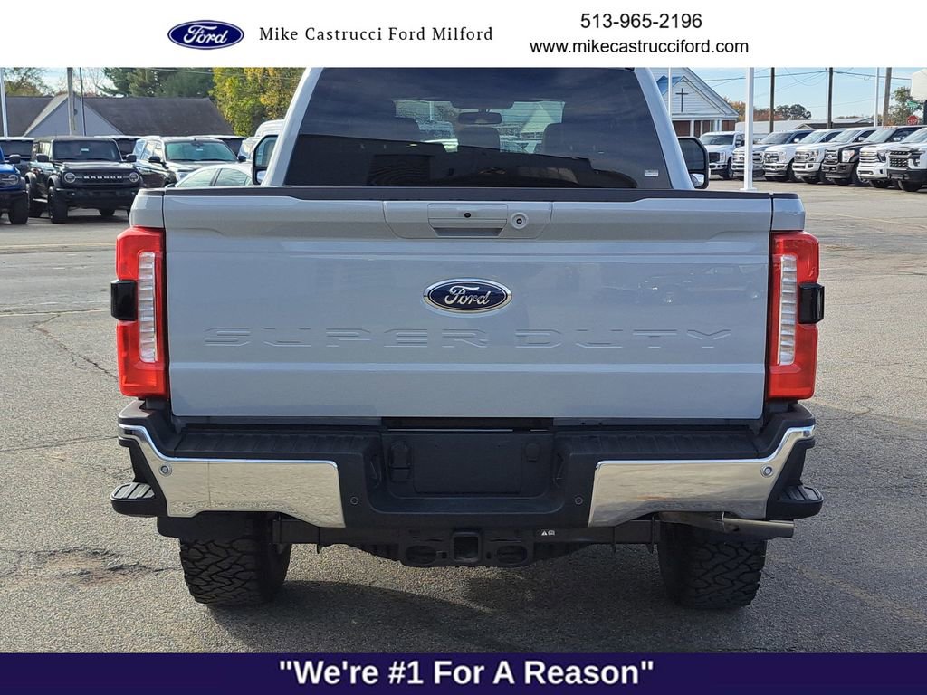 Used 2025 Ford F250 Lariat w/ Tremor Off-Road Package image 4