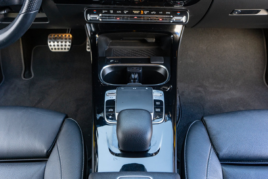 Used 2020 Mercedes-Benz CLA 250 image 23