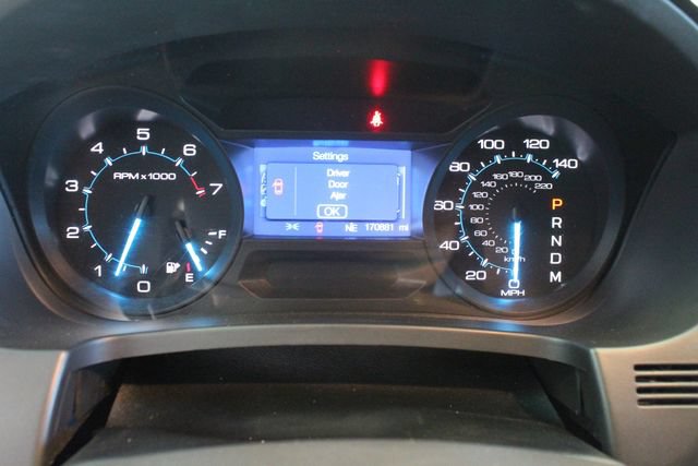 Used 2015 Ford Explorer FWD image 13