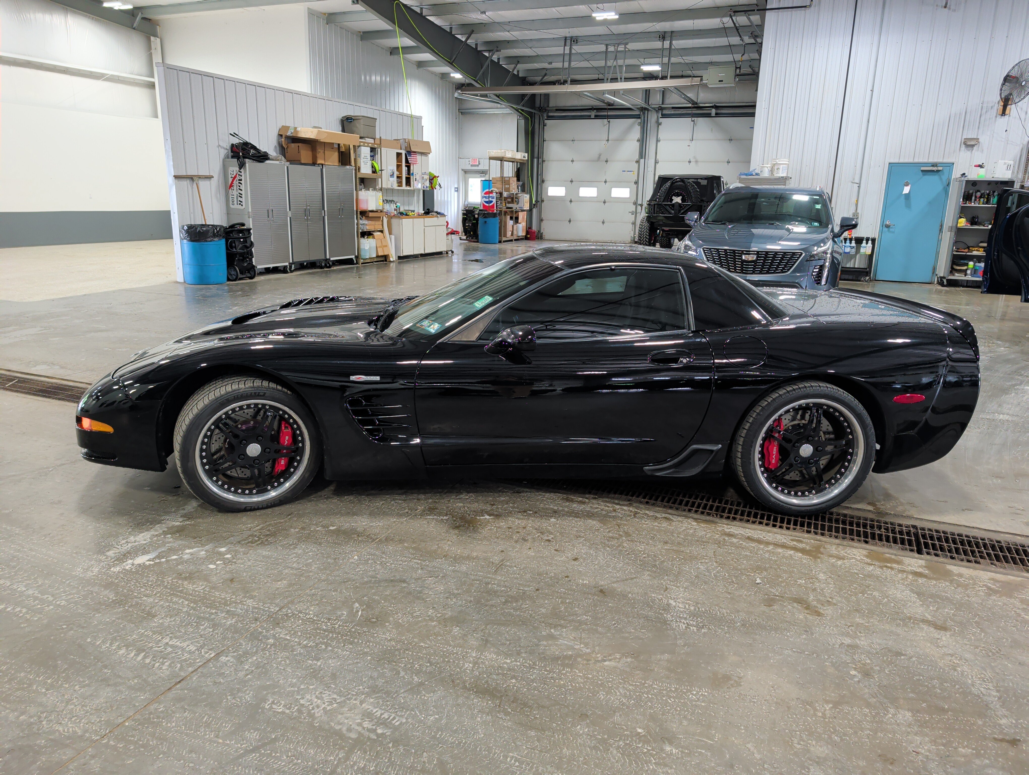Used 2003 Chevrolet Corvette Z06 w/ Memory Package, 3 Drivers RWD image 5