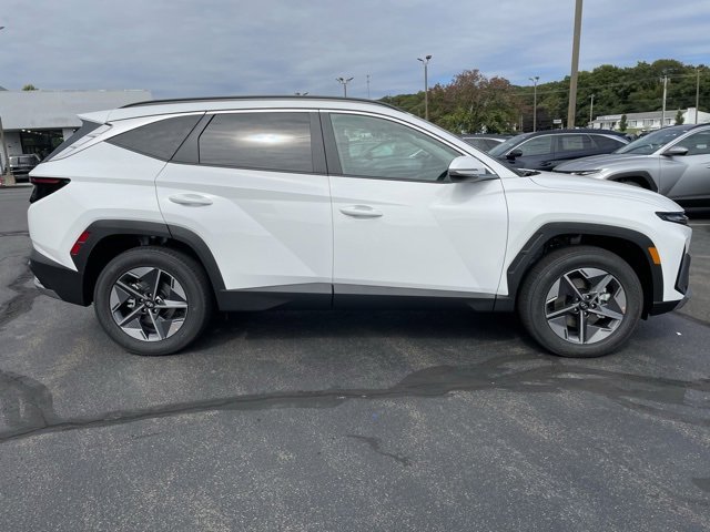 New 2026 Hyundai Tucson SEL image 4