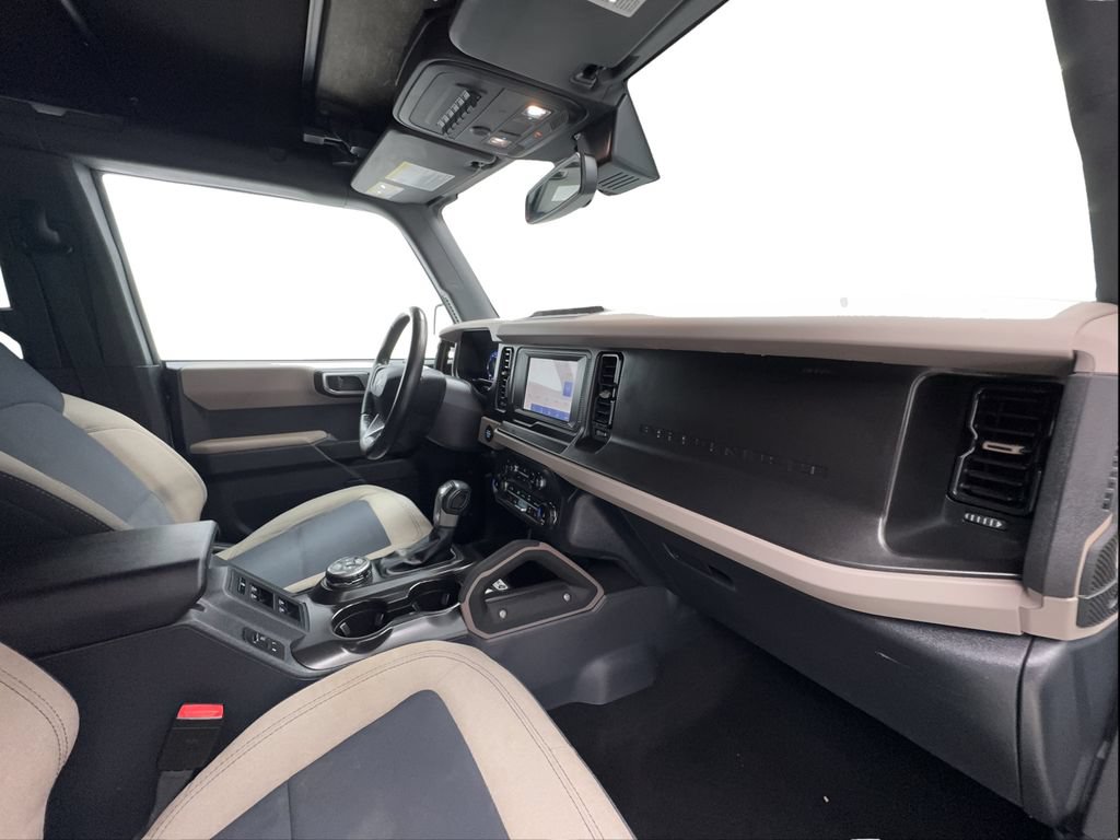 Used 2022 Ford Bronco Big Bend w/ Sasquatch Package AWD/4WD image 32