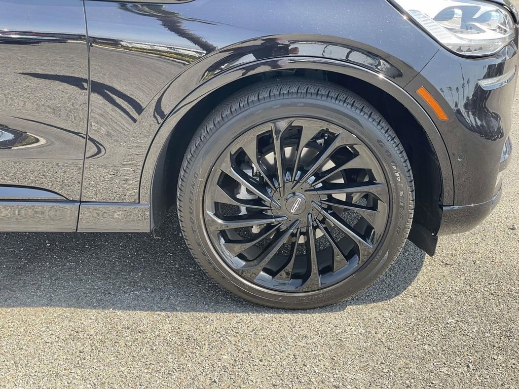 Used 2023 Lincoln Aviator Reserve w/ Equipment Group 201A image 30