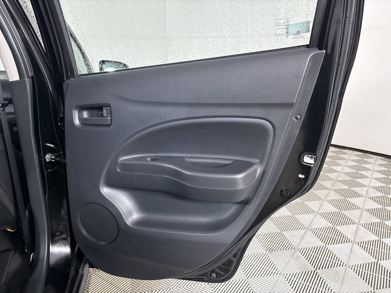 Used 2024 Mitsubishi Mirage ES image 23