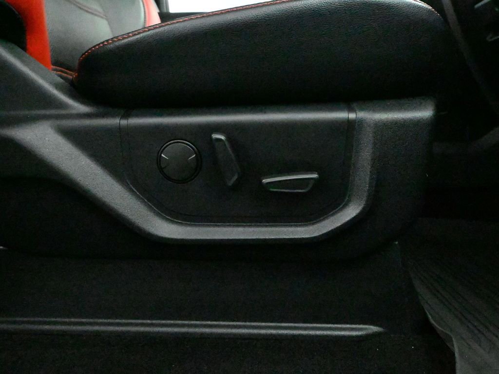 Used 2019 Ford F150 Lariat w/ Equipment Group 502A Luxury image 52