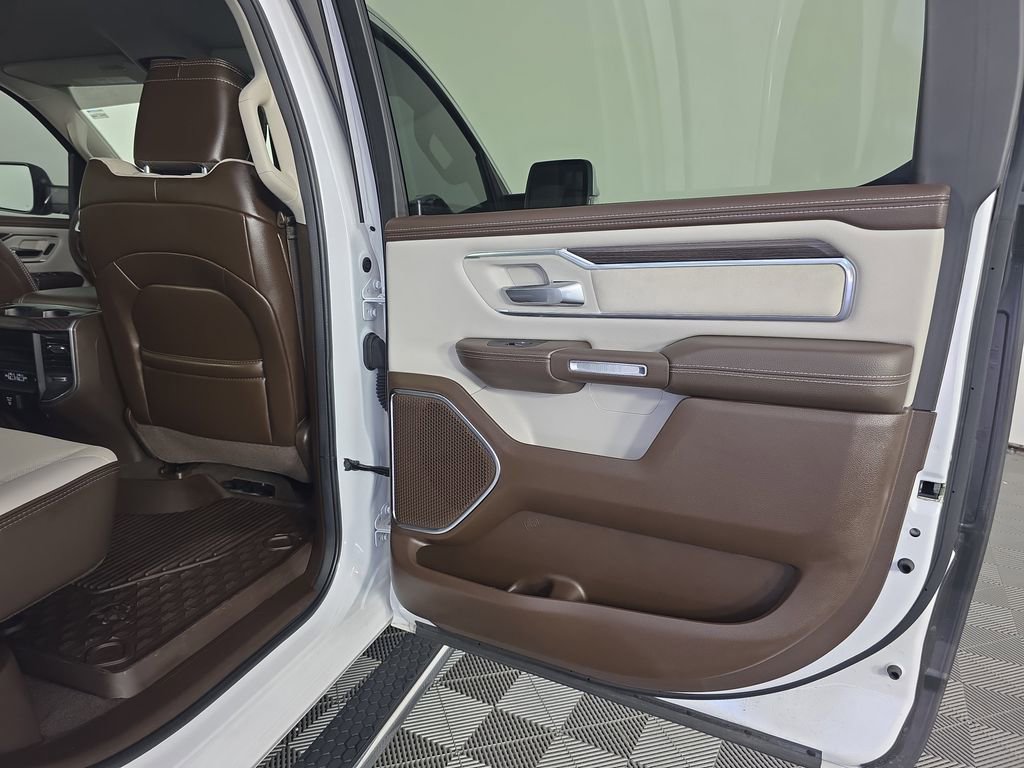 Used 2025 RAM 1500 Laramie w/ Bed Utility Group AWD/4WD image 30