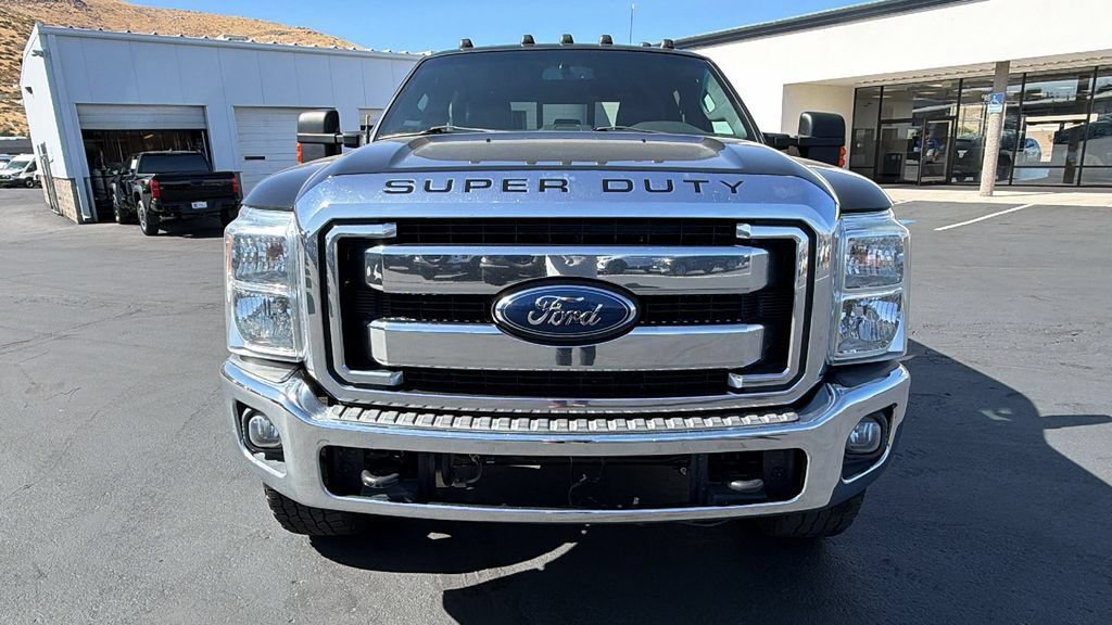 Used 2016 Ford F250 Lariat w/ Lariat Interior Package AWD/4WD image 8