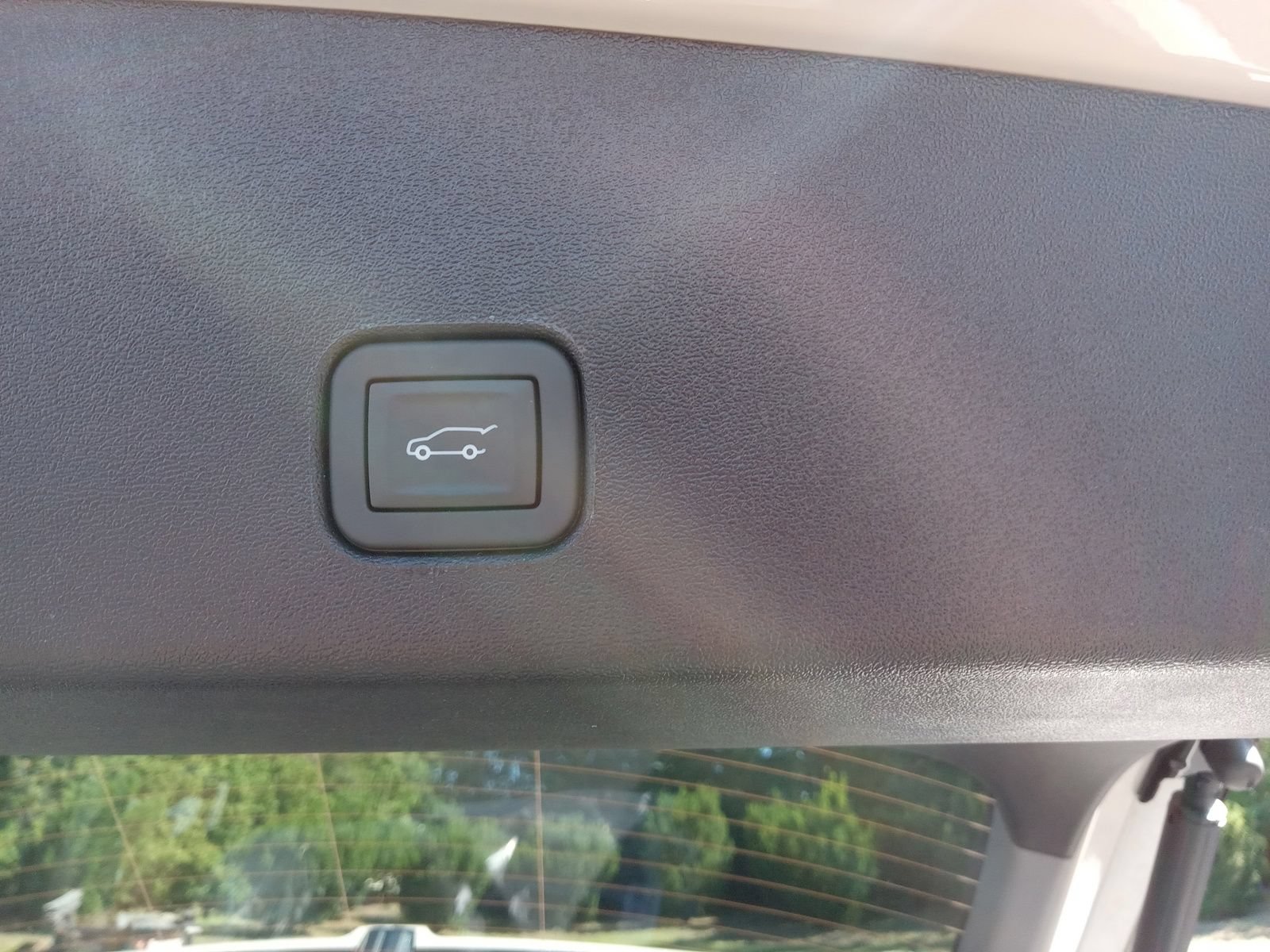 New 2027 Cadillac Optiq Premium Luxury AWD/4WD image 25