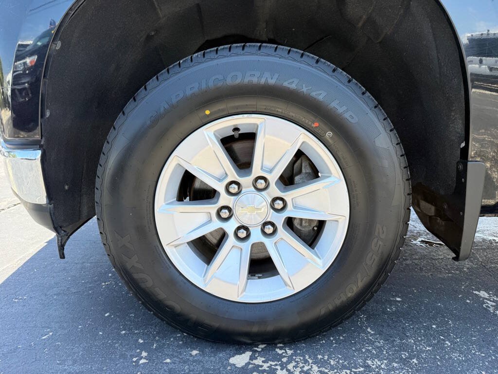 Used 2019 Chevrolet Silverado 1500 LT AWD/4WD image 30