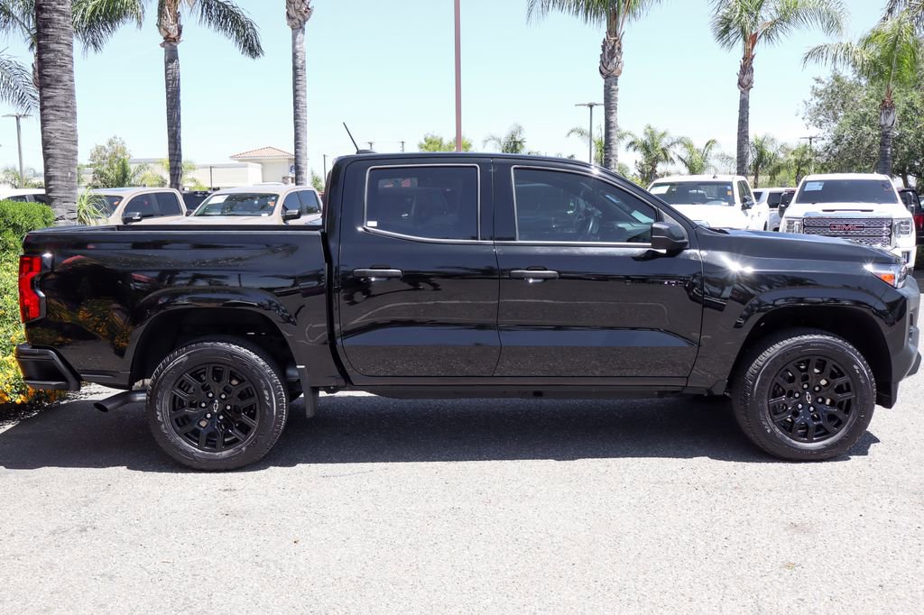 Used 2025 Chevrolet Colorado W/T w/ WT Custom Package RWD image 10