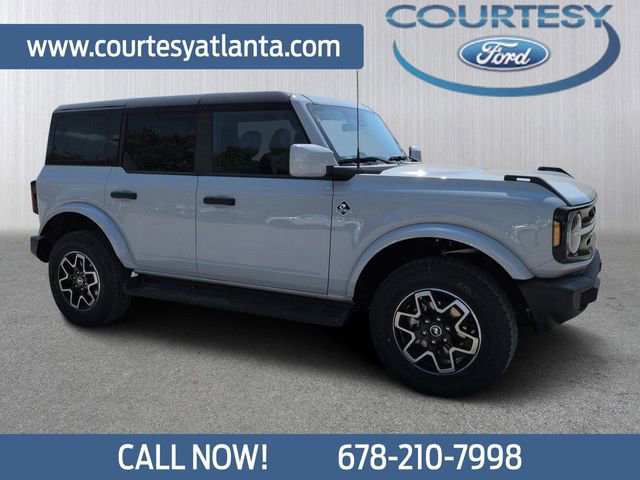 New 2026 Ford Bronco Outer Banks AWD/4WD image 1