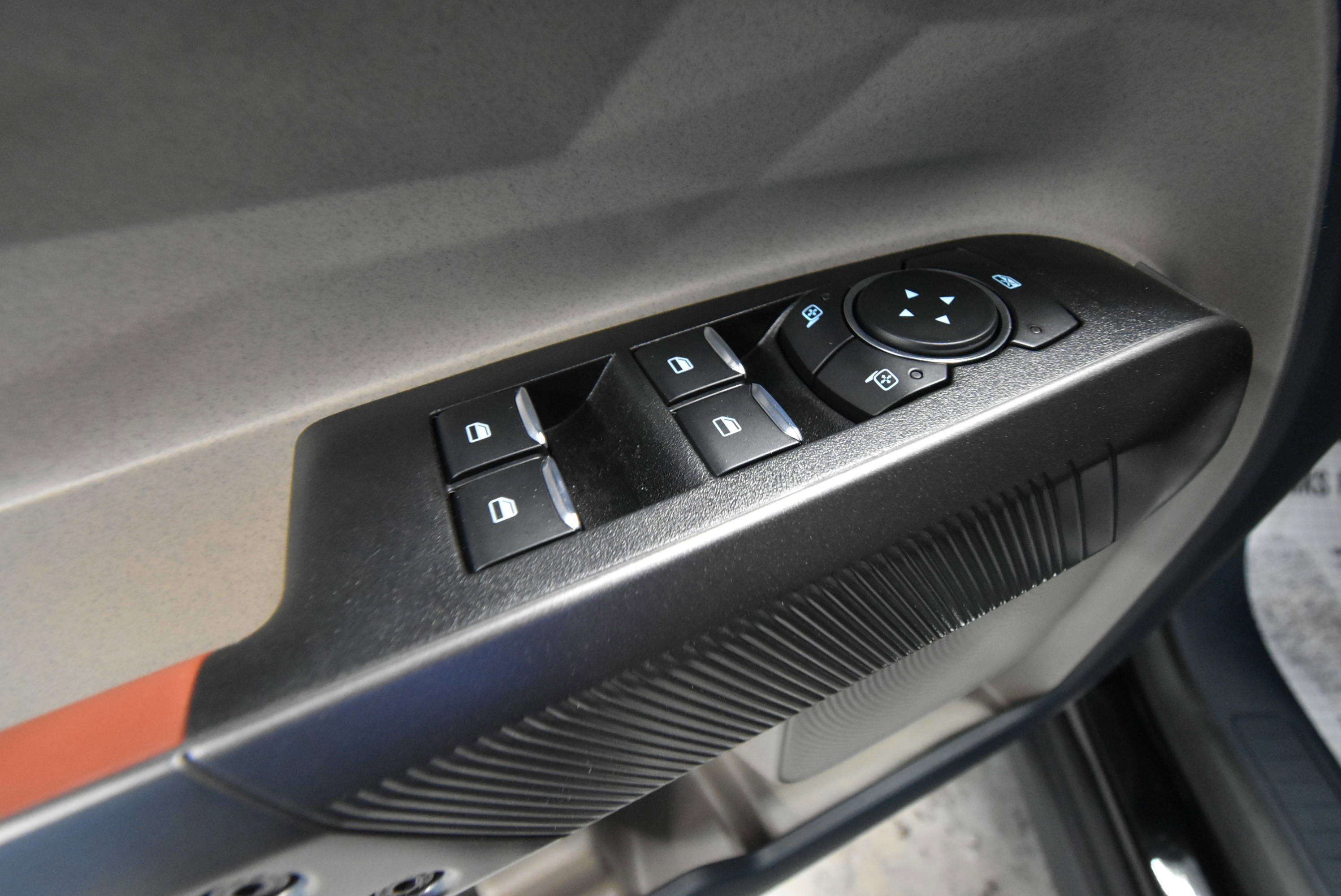 New 2026 Ford Maverick Lariat w/ 4K Tow Package AWD/4WD image 4