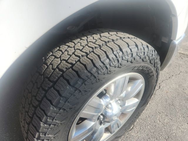 Used 2011 Ford F150 XLT w/ XLT Chrome Pkg image 7