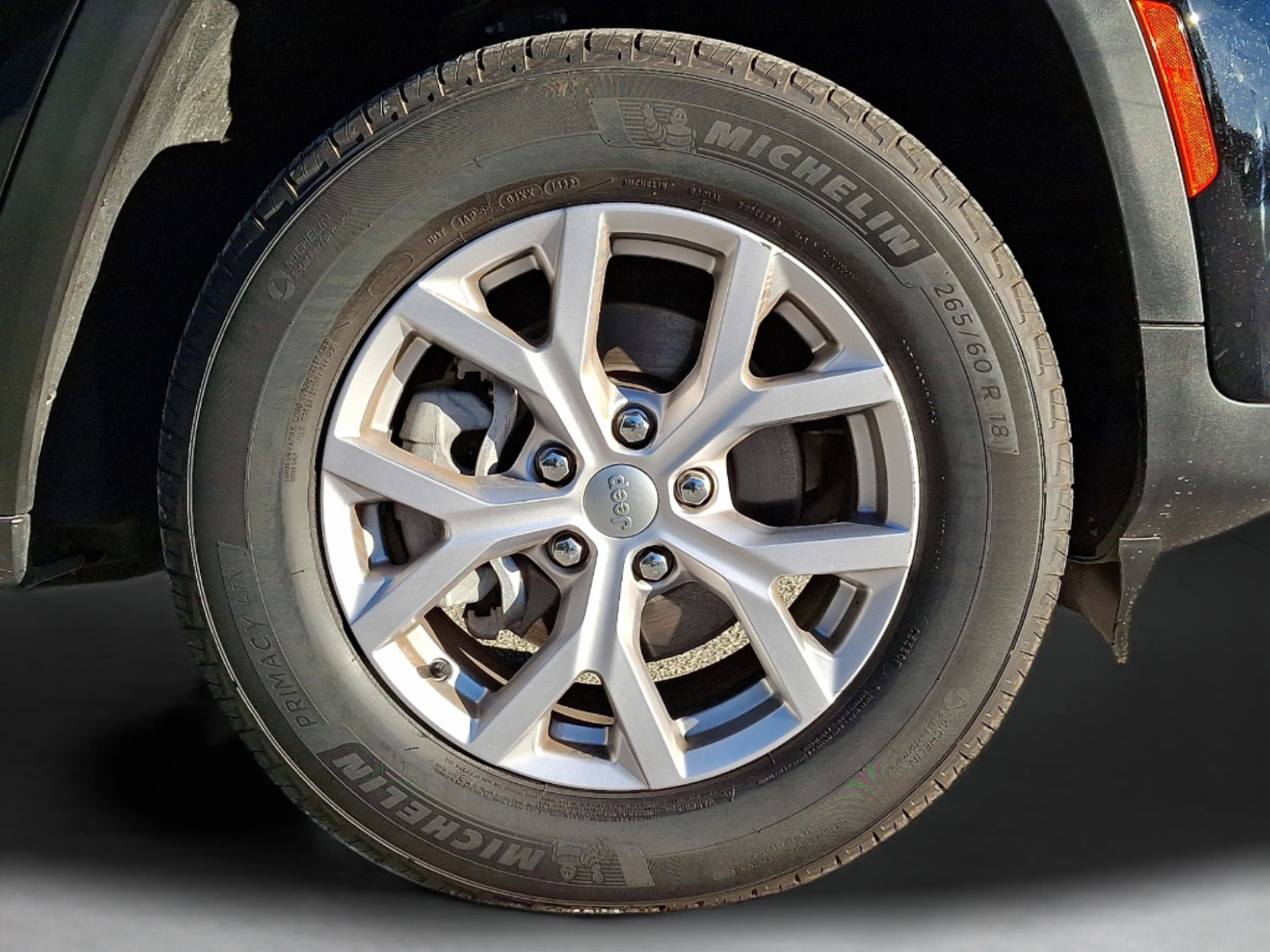 Certified 2022 Jeep Grand Cherokee Limited image 8